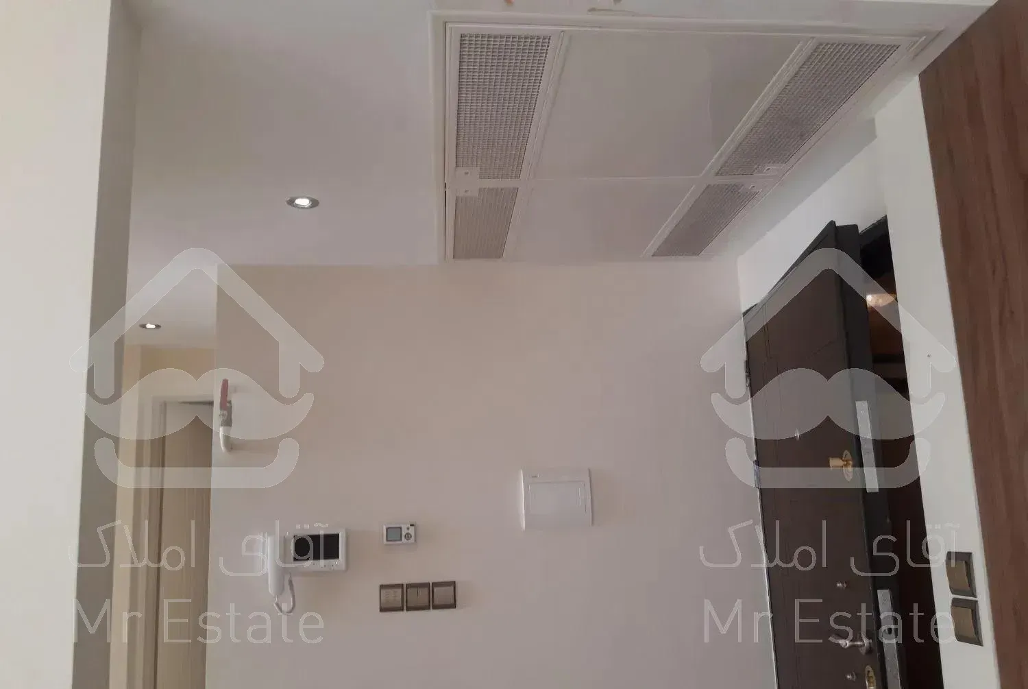 ۱۰۶مترشیخ بهایی انصاری ازاد