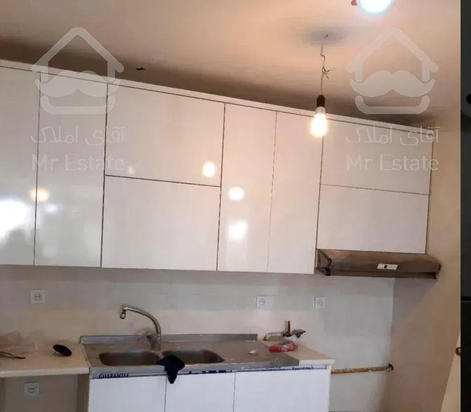 آپارتمان ۶۰ متری یک خواب  واقع در فاز ۲ بلوک ۴