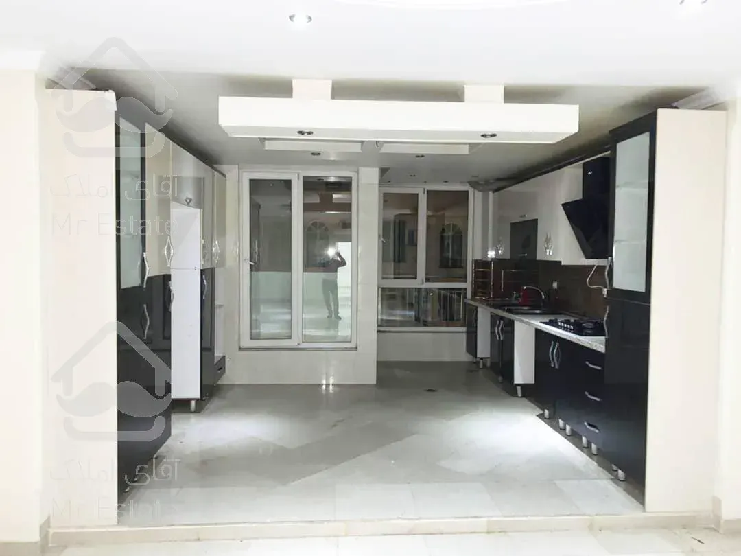 آپارتمان ۹۰ متری جنت آباد جنوبی