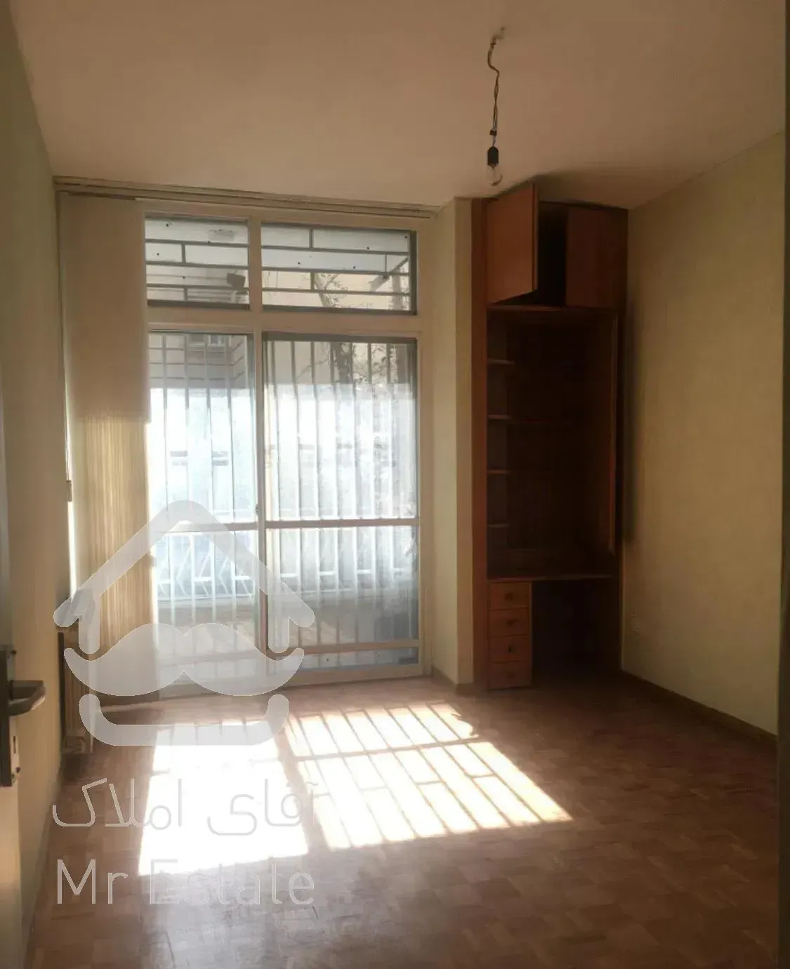 ۱۸۰ متر \ تک واحد \ دو پارکینگ \ میرداماد