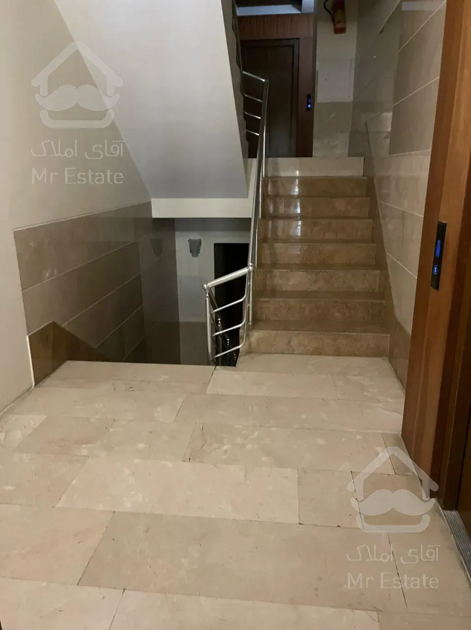 اجاره و رهن آپارتمان زعفرانیه 250  متر لوکس