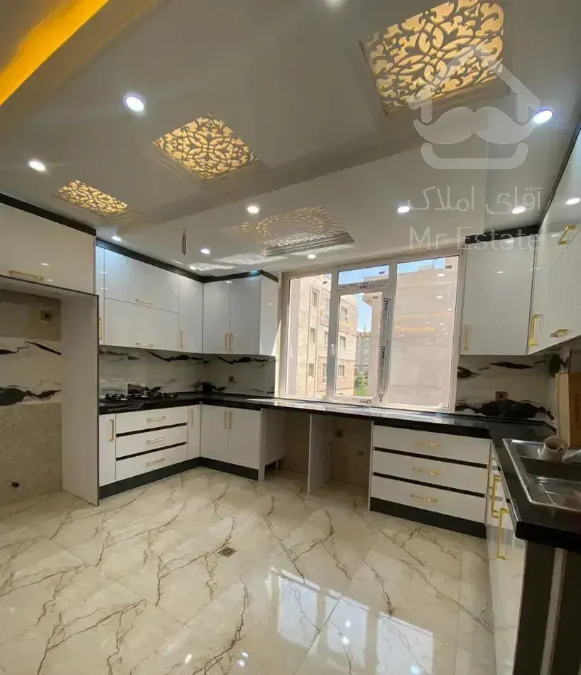 رهن آپارتمان ۸۵ متری/تک واحد/کلید نخورده در بریانک