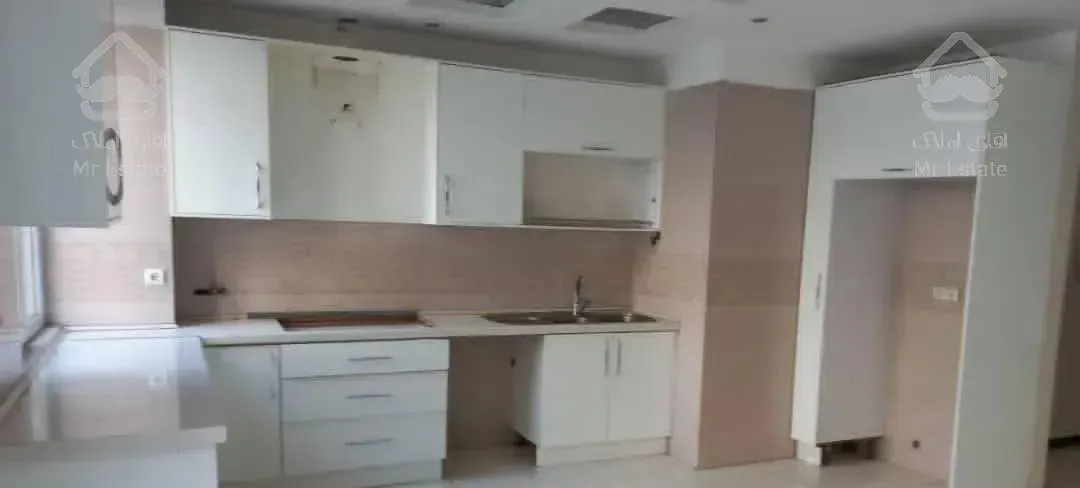 فاطمی.۱۳۳متر ۳خوابه تک واحدی فول امکانات ۶ساله