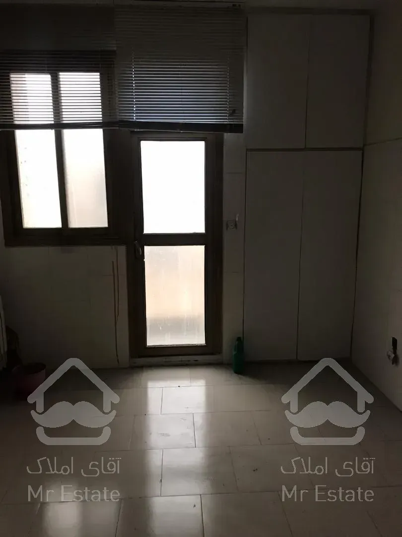 135 متر 2 خواب اداری خلیلی