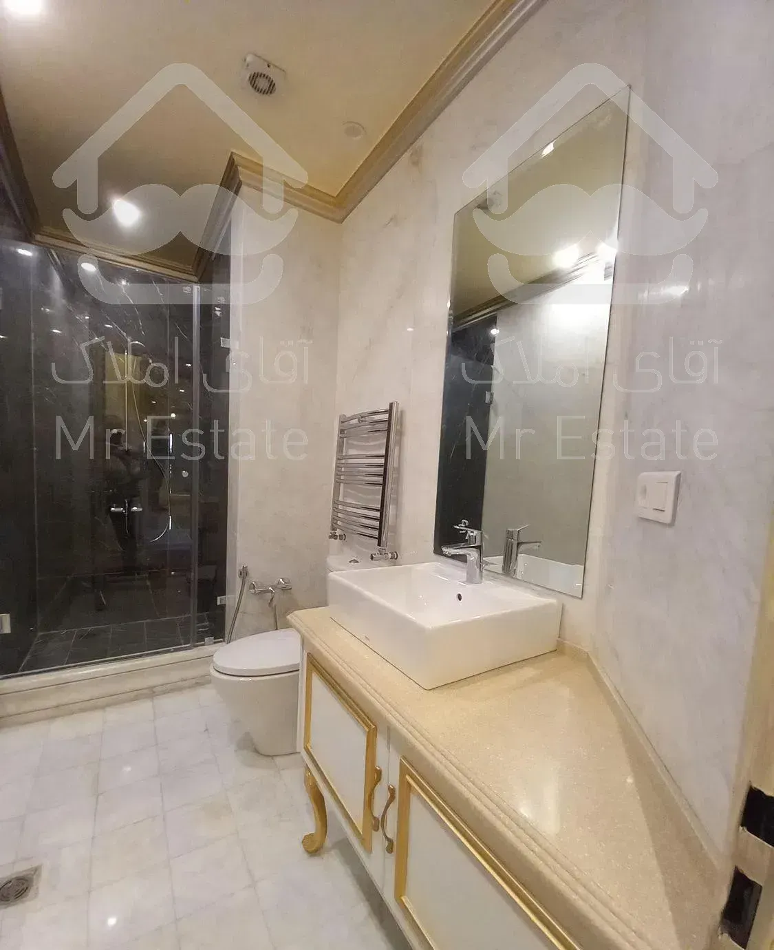 آپارتمان ۲۷۰متر/۳خواب/تکواحدی/نوساز