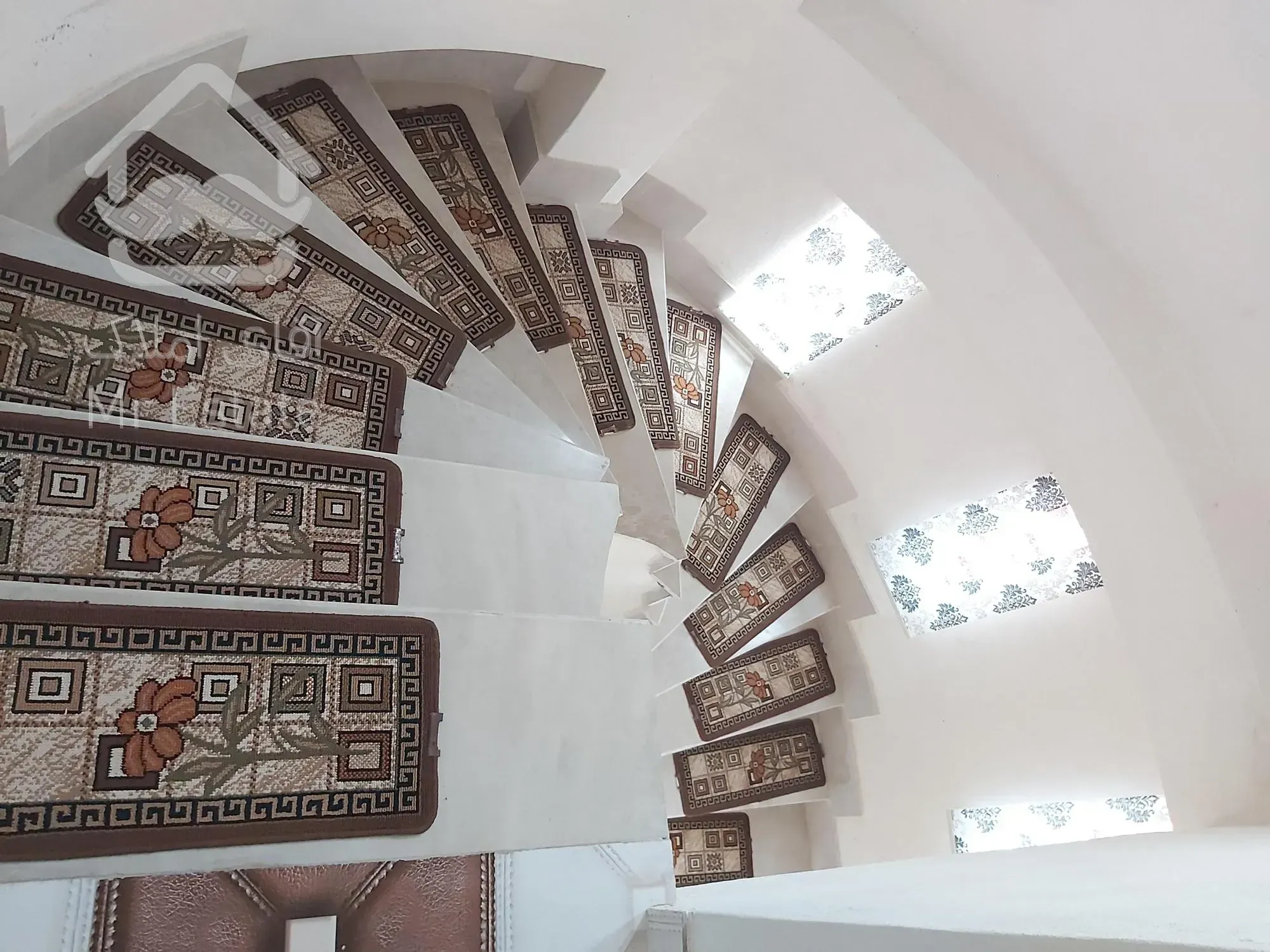 ویلا شمال بنا ۲۰۰متری