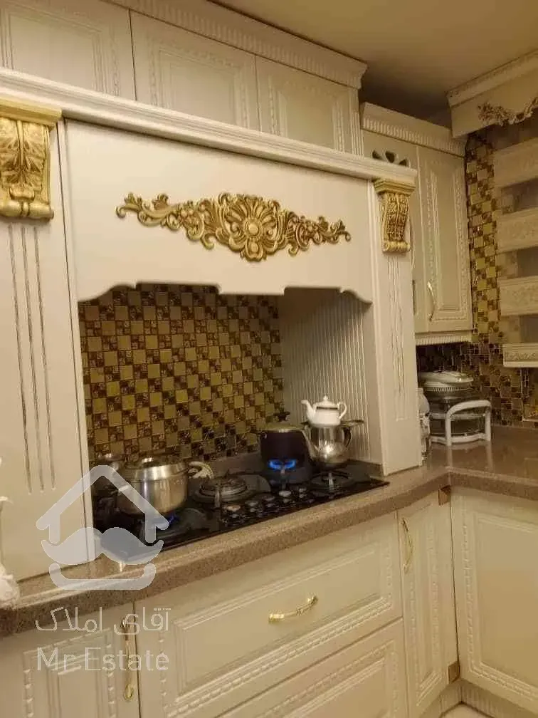 آپارتمان فروشی  ۱۵۵ متر  روف گاردن   استخر سونا جکوزی