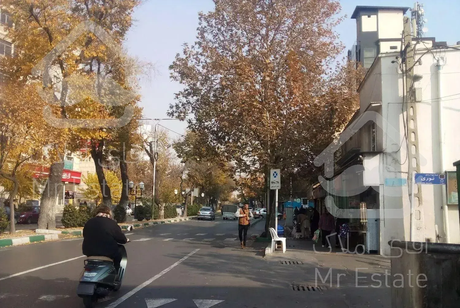 ۳۰متر مغازه بر خ باهنر