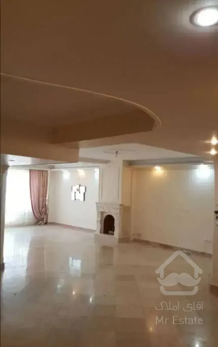 آپارتمان ۱۱۲متر/زیر قیمت منطقه/سرمایه گذاری