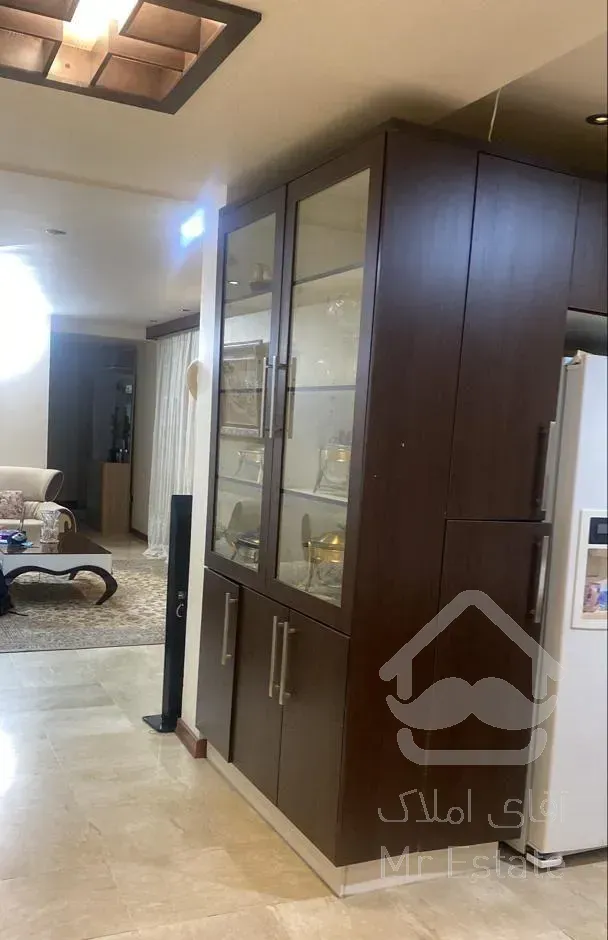 آپارتمان ۱۸۲ متر ۳ خوابه     فیاض بخش