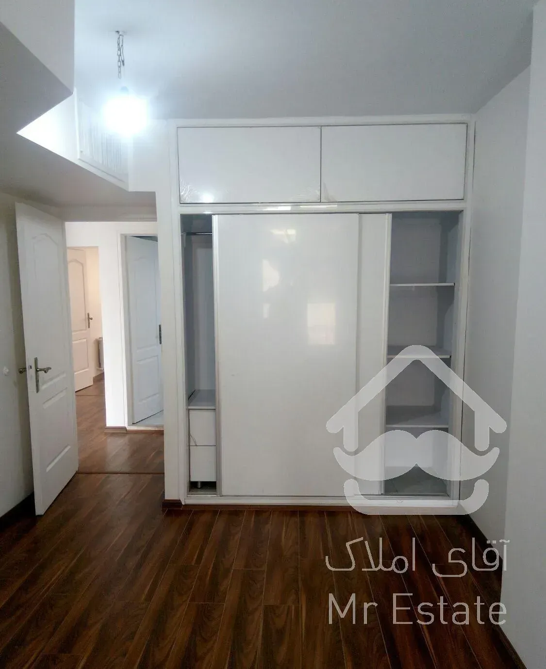 180متر/آپارتمان/ سعادت آباد/ تک واحد