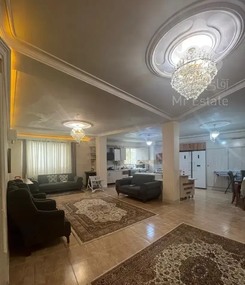 آپارتمان۱۰۵متری/گلسار/استادمعین/پستک/۲خواب