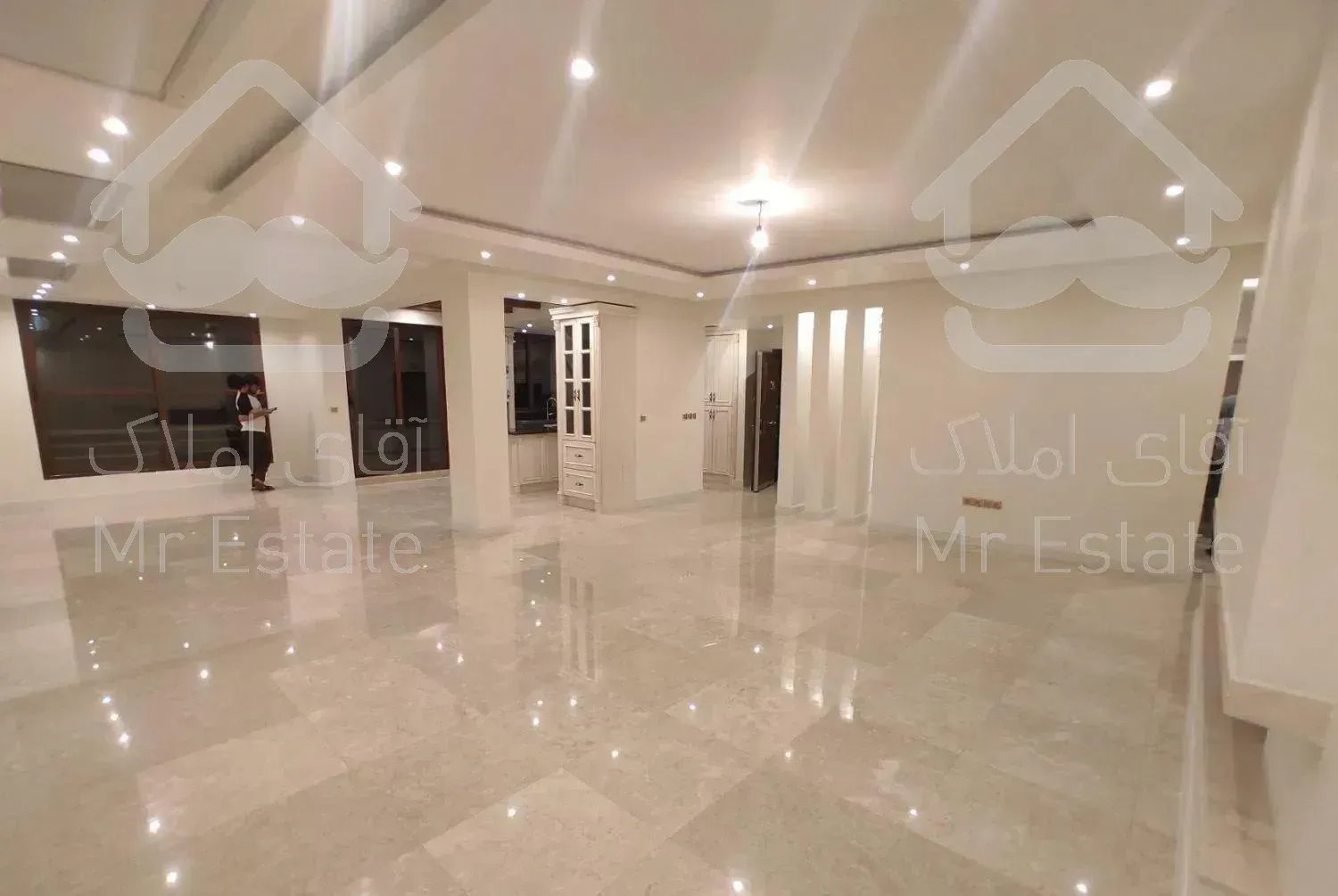 ۱۸۵ متر ۳ خواب شیراز شیخ‌بهایی