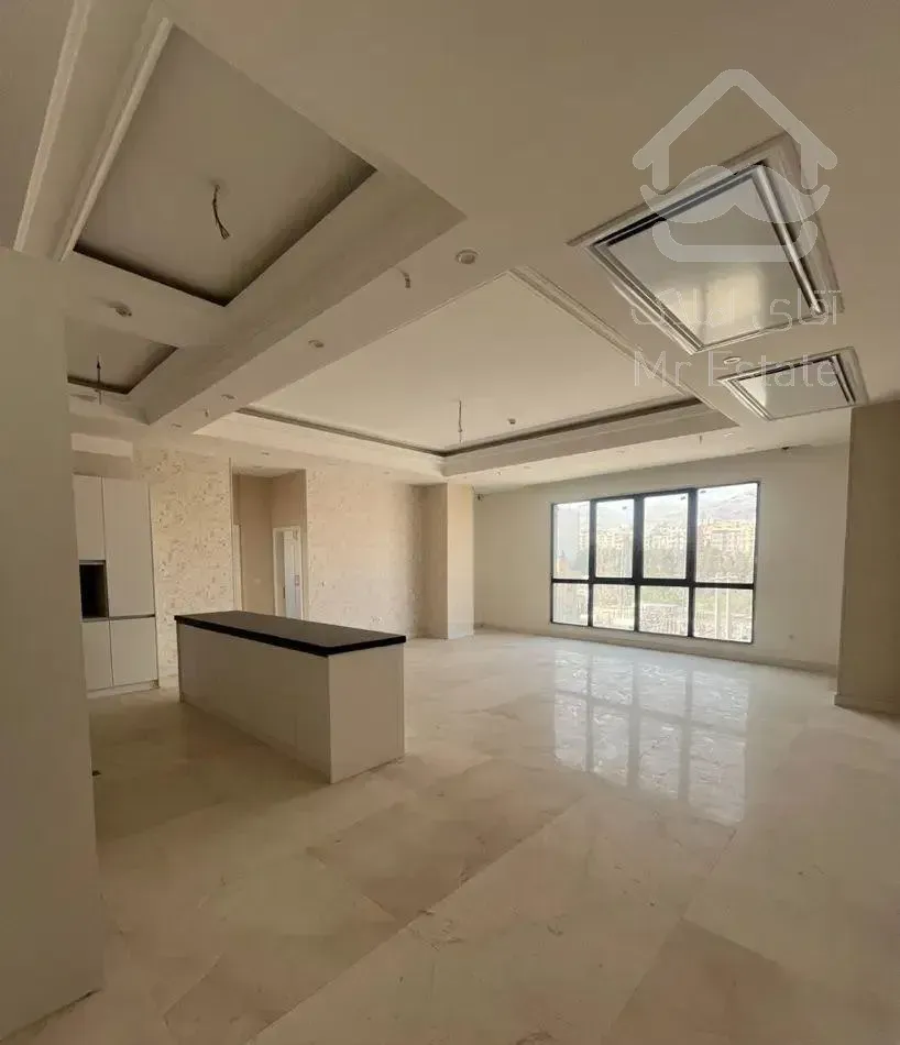 ۱۵۳متر/کلیدنخورده/دورتادور پنجره/لوکس/با مشاعات