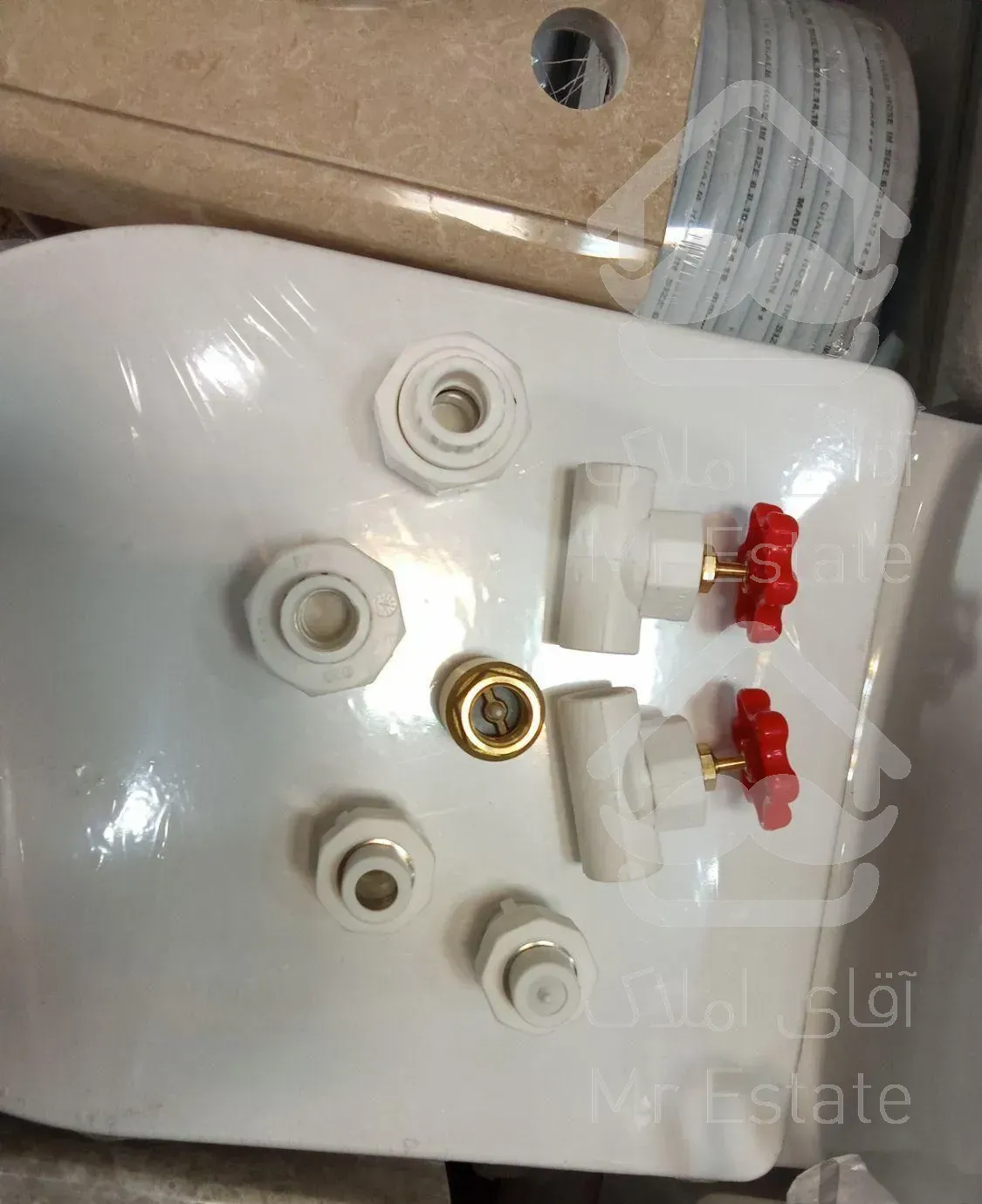 کلیه کارهای ساختمانی تاسیساتی وبنای