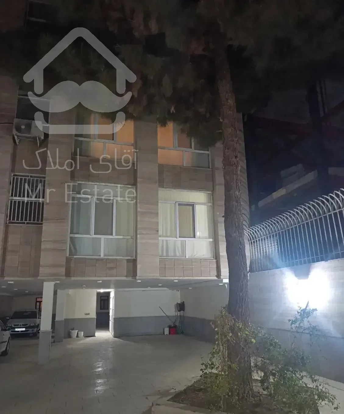 واحد 100 متری فروش