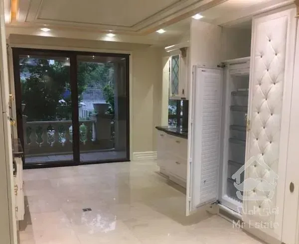 زعفرانیه - ۲۶۵ متر - شخصی ساز -۳ پارکینگ - فول