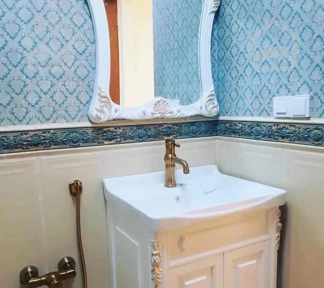 ۱۶۸متر.۳خواب*۲ پارکینگه*