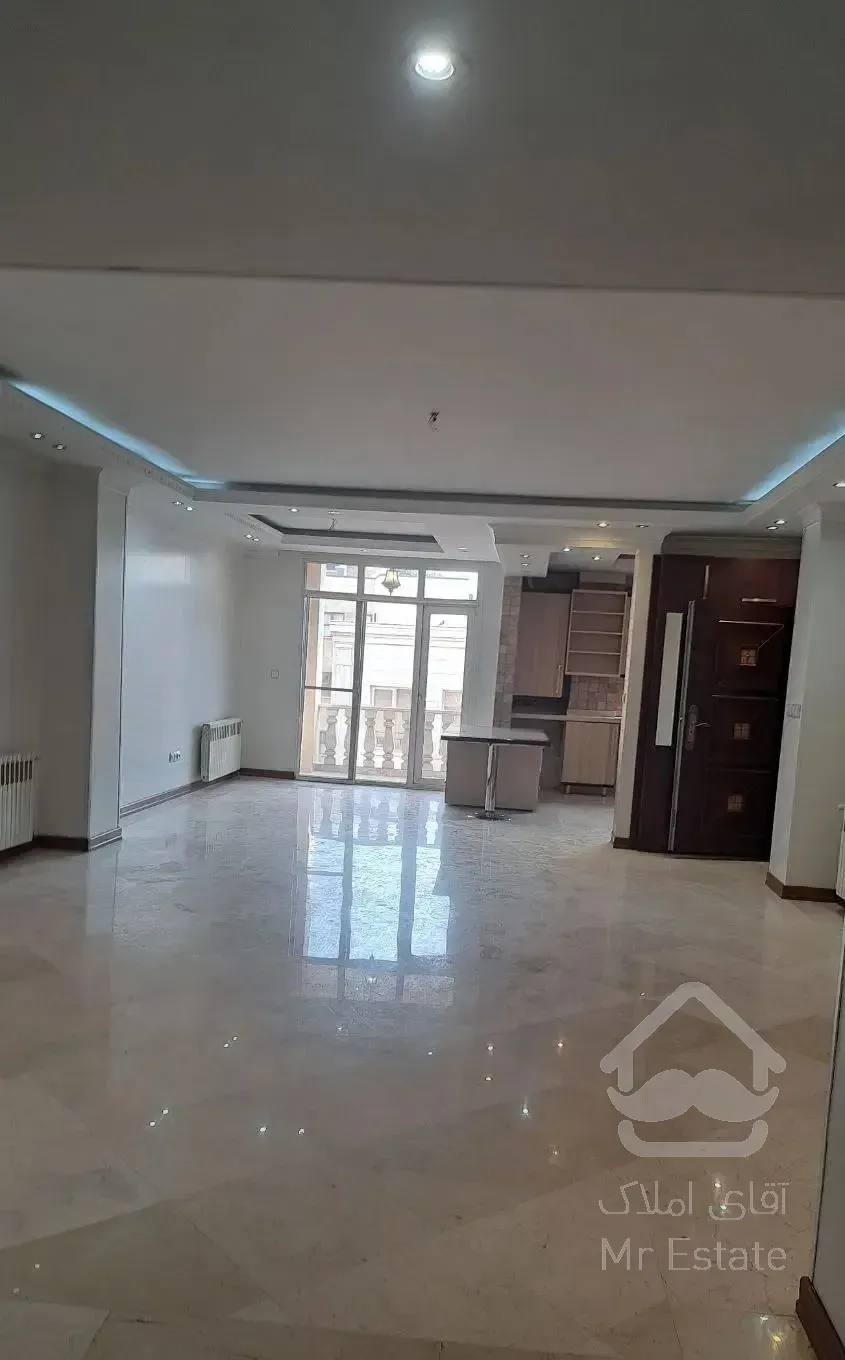 82 متر یوسف اباد
