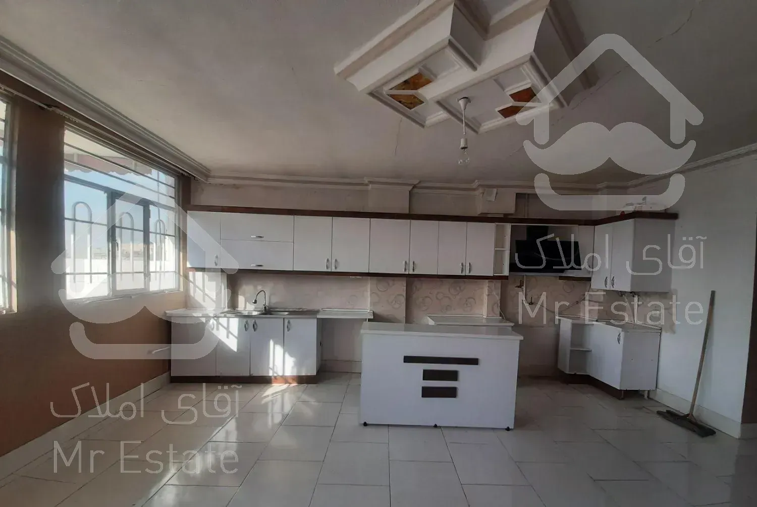 100مترشیک/تک واحدی/طبقه3/دوسرنور/ایثارگران 13