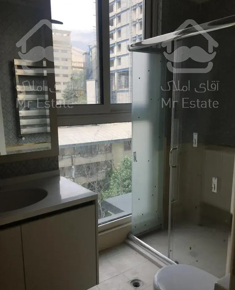 خرید و فروش آپارتمان مسکونی 220 متری فرمانیه شرقی