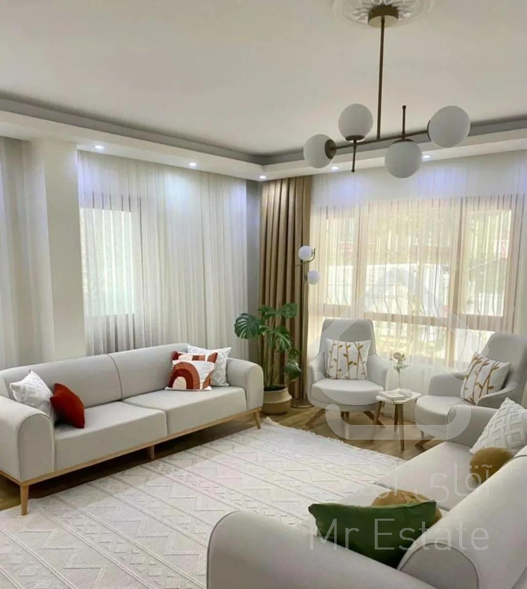 ۹۴متر * کم واحد * ۲ پارکینگ * فول * جنت آباد