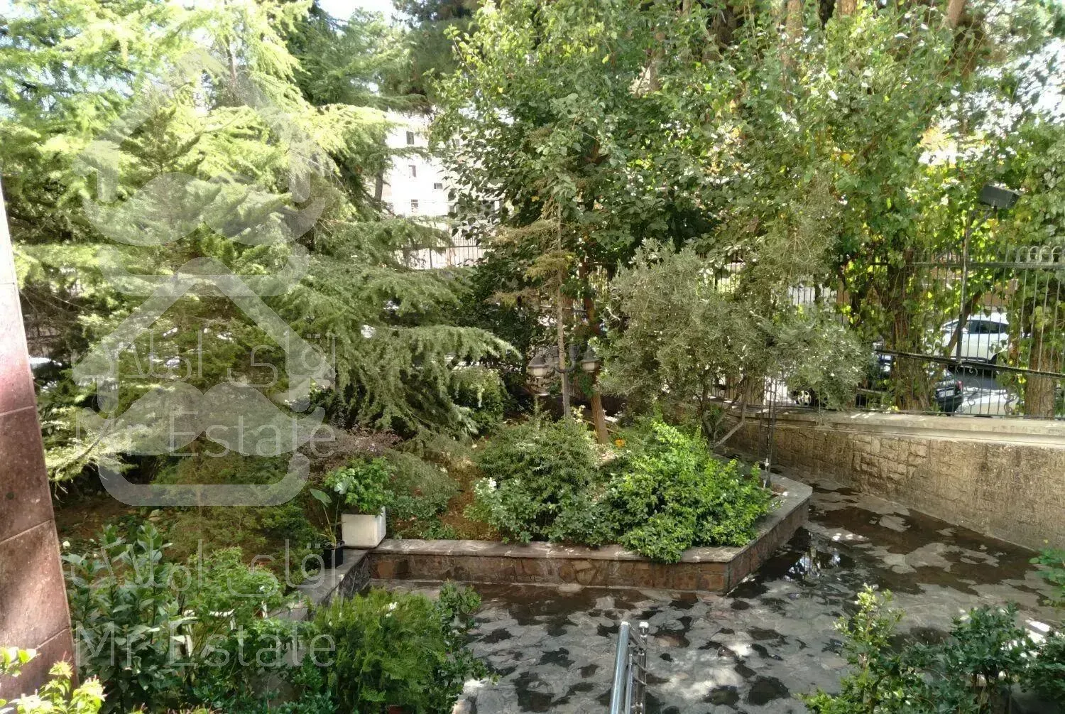 ۱۵۰ متربا دسترسی عالی