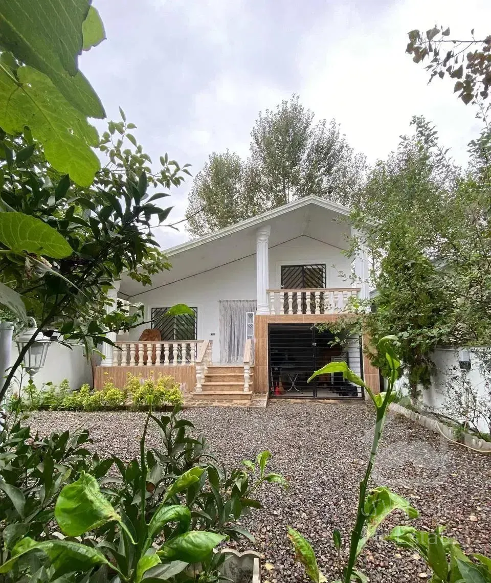 باصفا  واقع در شهرک مشجر و تکمیل