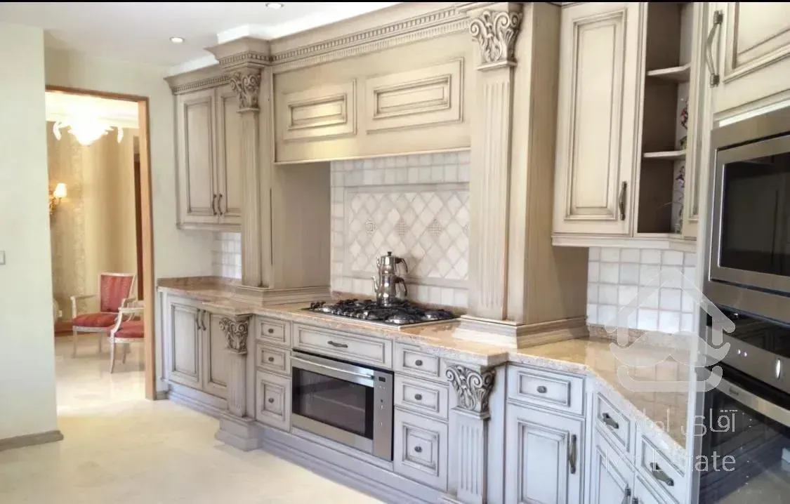 فرمانیه/سنبل۲۸۰متر۴پارکینگ بامشاعات وسیع