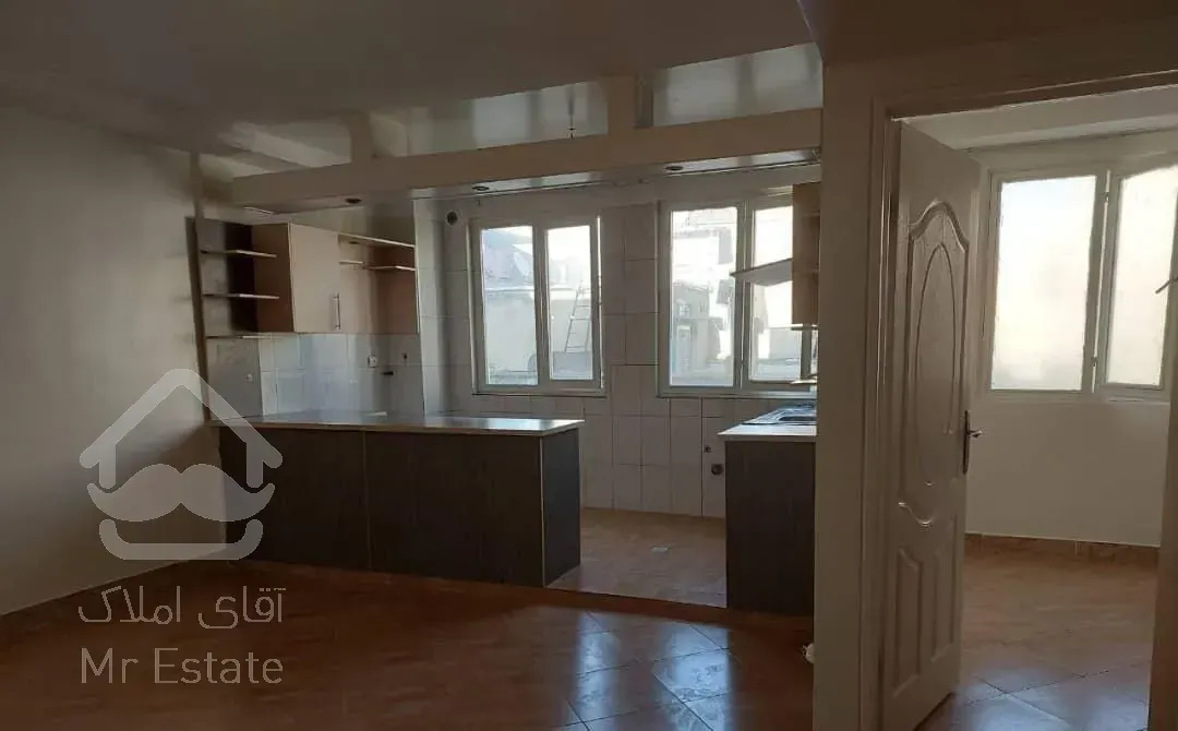 ۴۵ متر آسانسور مناسب مجرد موجه یا زوج