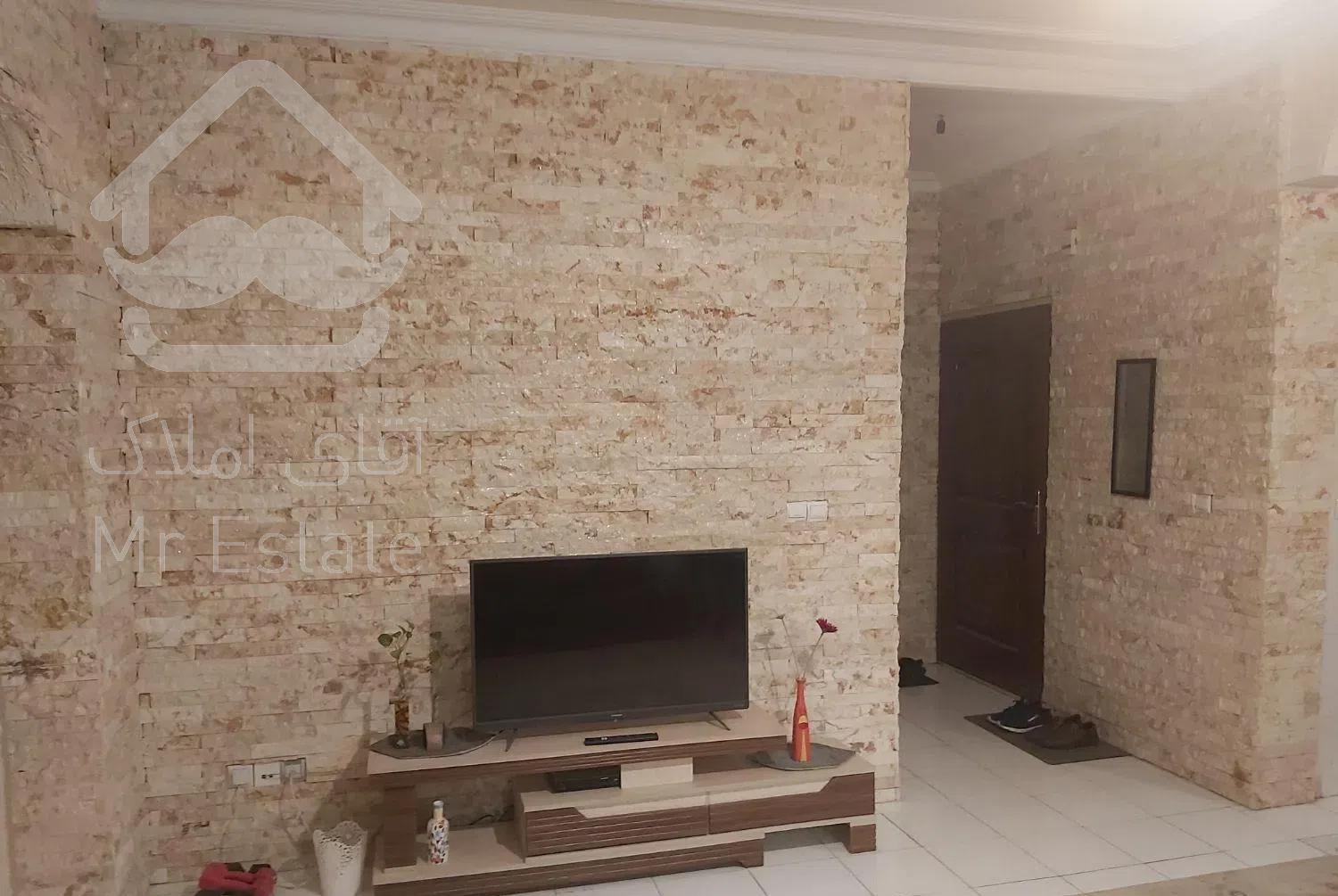 80 متر دو خوابه کاشانی (وفاآذر شمالی )