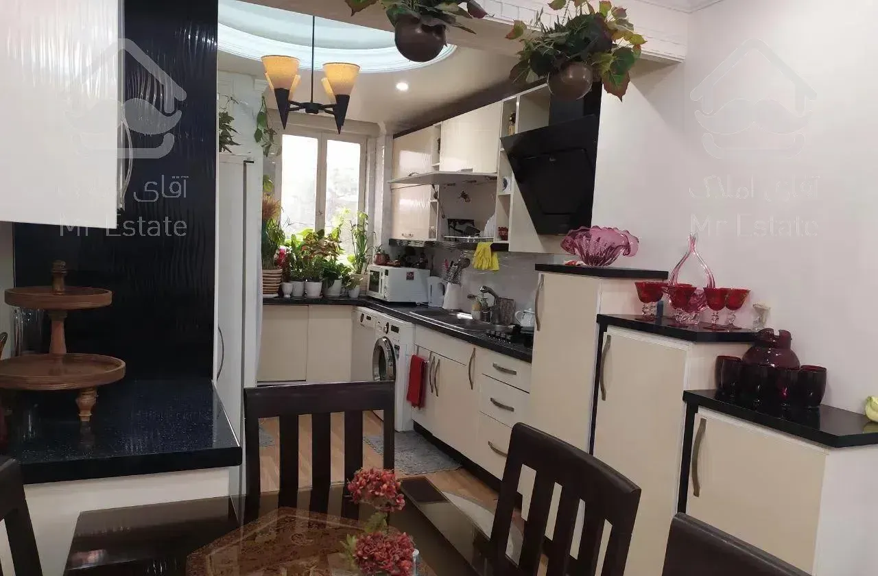 دبستان /86متر //فول امکانات