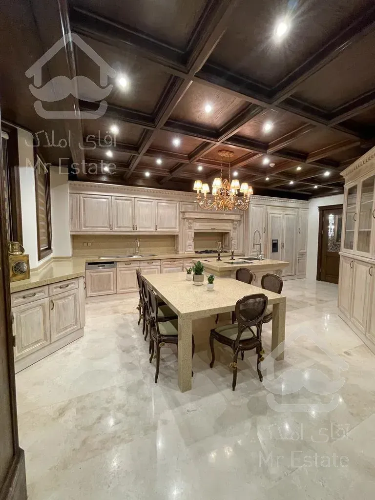 الهیه تاپ لوکیشن ۳۷۰ متر طبقه ۴ ، کم واحد