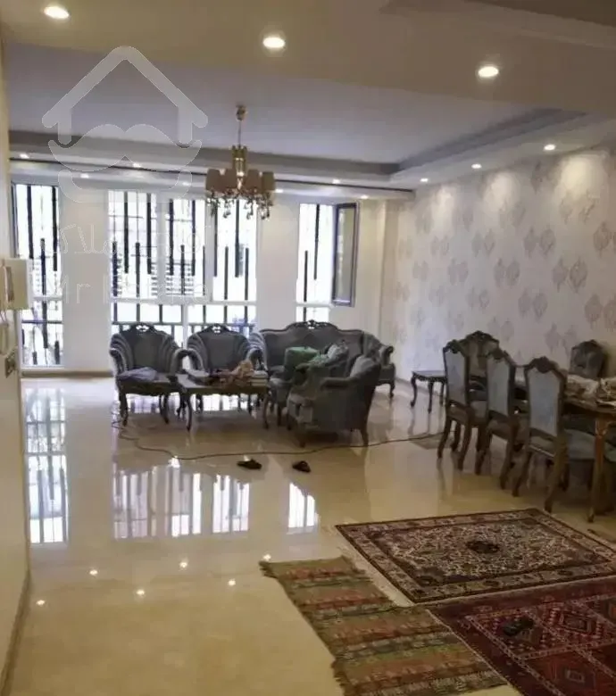 136 متر ( تک واحدی ) بسیار خوش نقشه