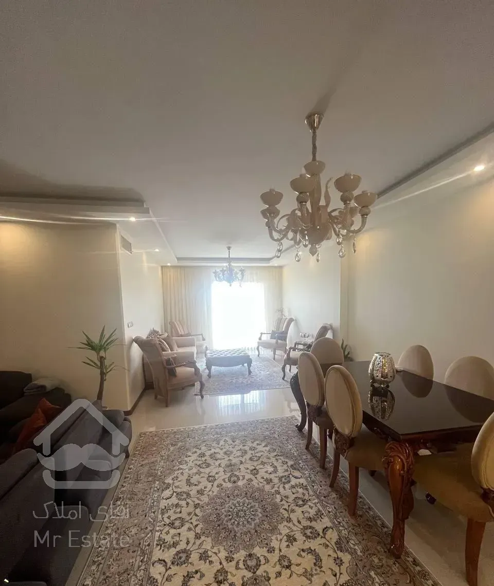 گلستانها پاسداران/۱۲۲متر/۲خواب/۷ساله غرق نور