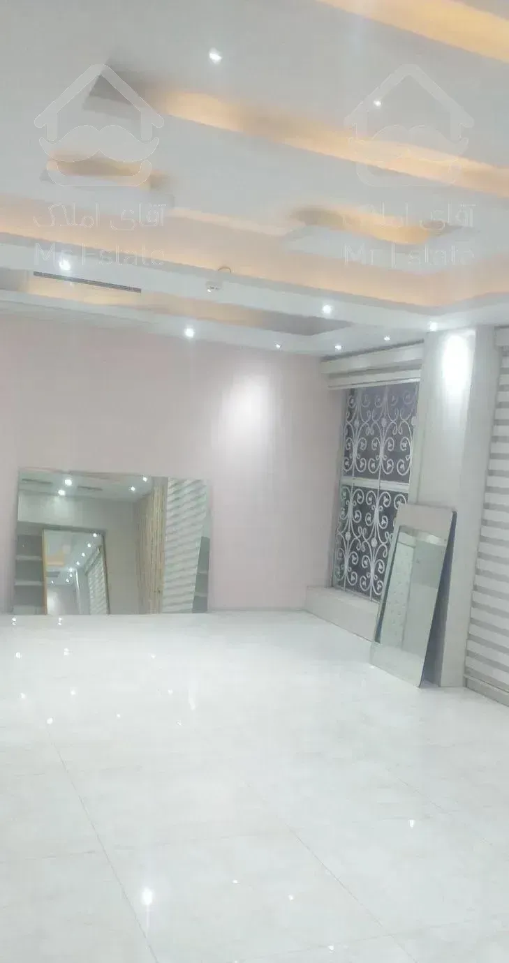 واحد اداری تجاری 105متری