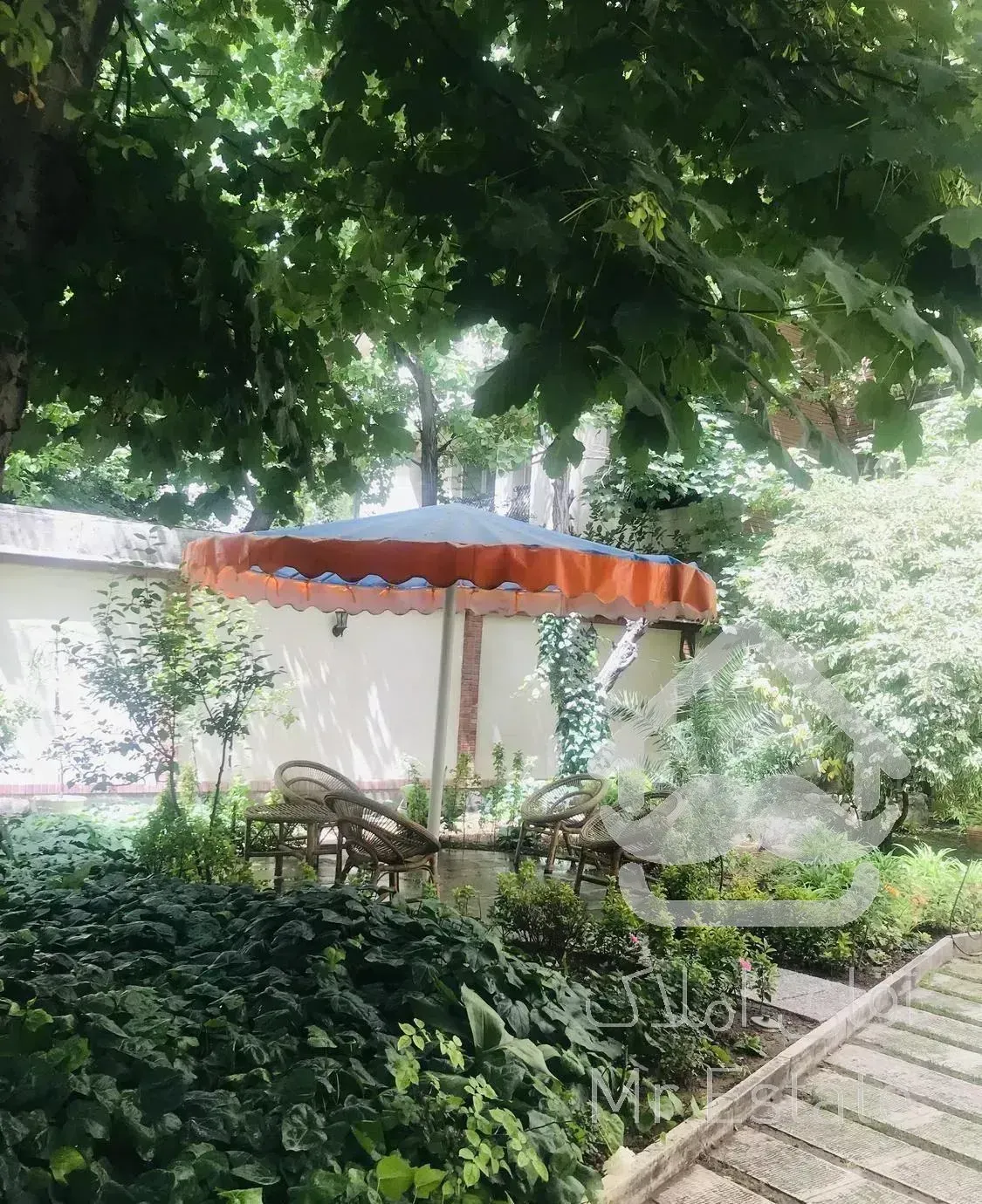 تاپ میرداماد * ۱۵۶ متر * غرق نور با دسترسی