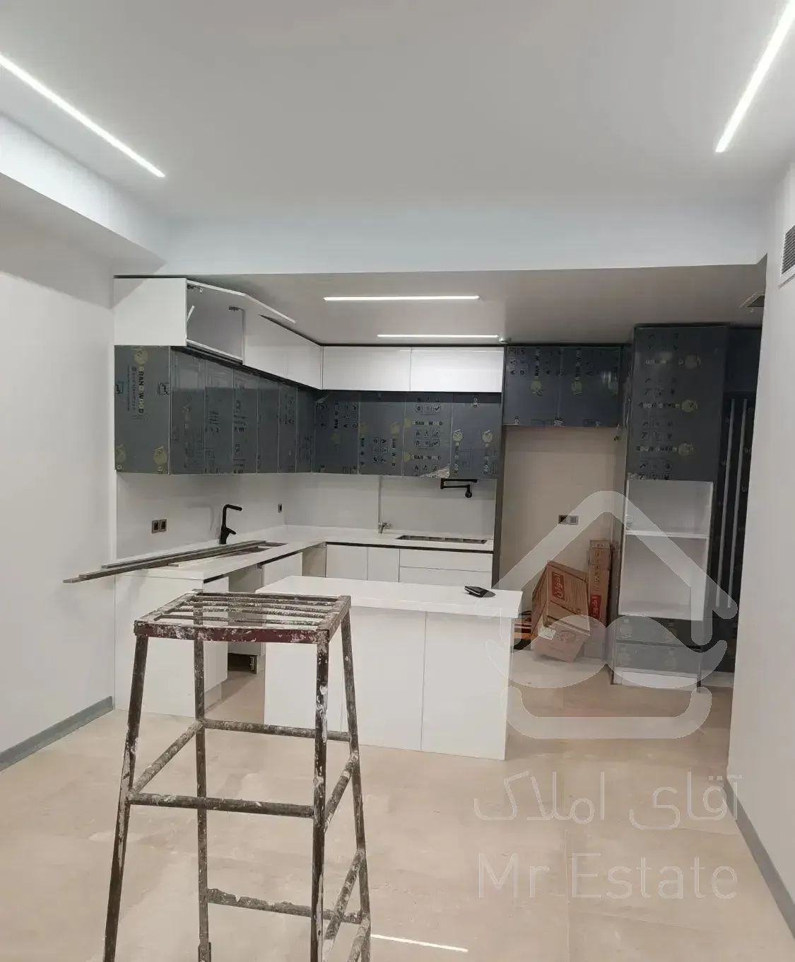 ۸۵ متر ۲خ فول مرزداران روف گاردن