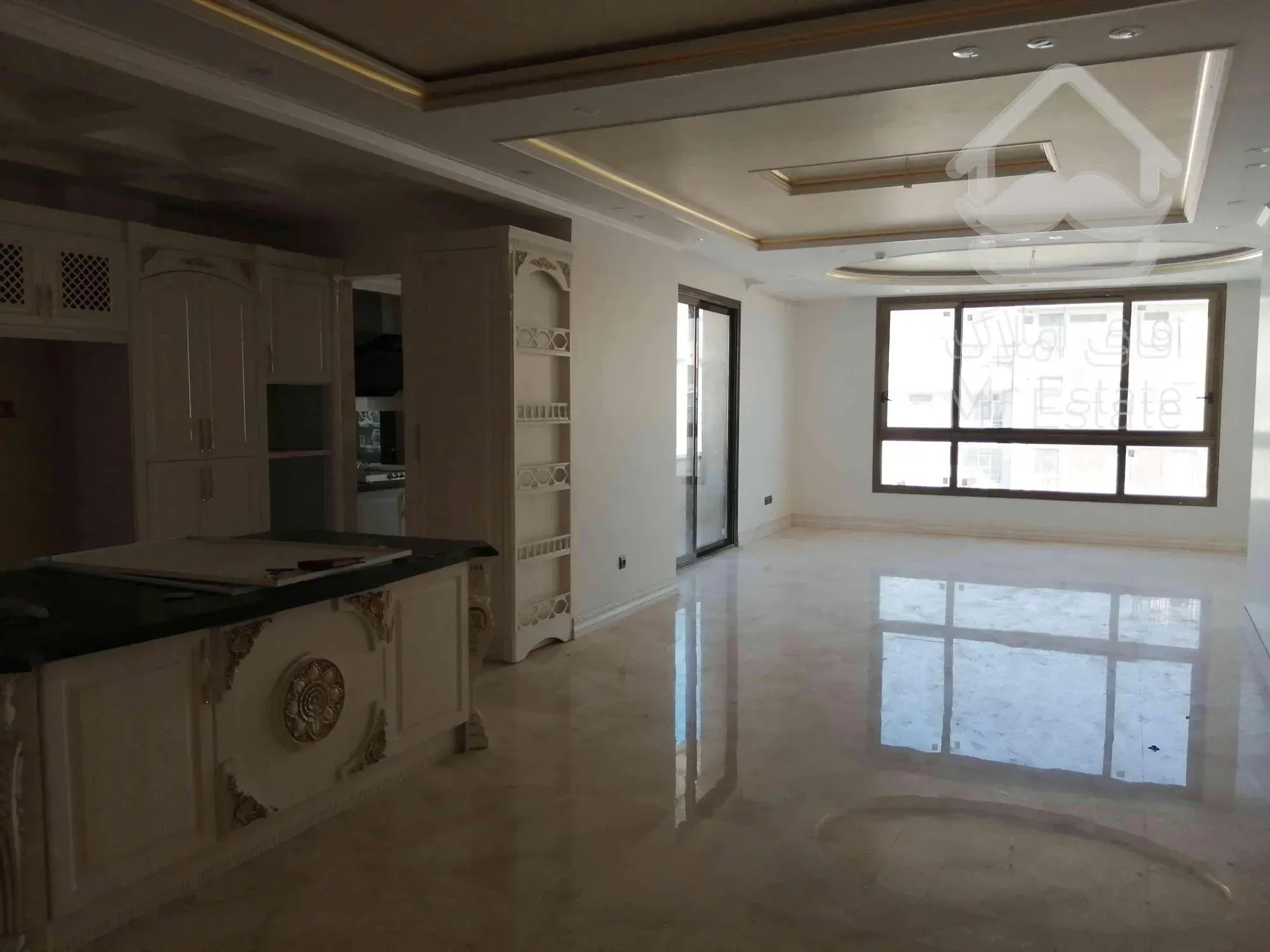 خرید اپارتمان مسکونی195متری در اباذر