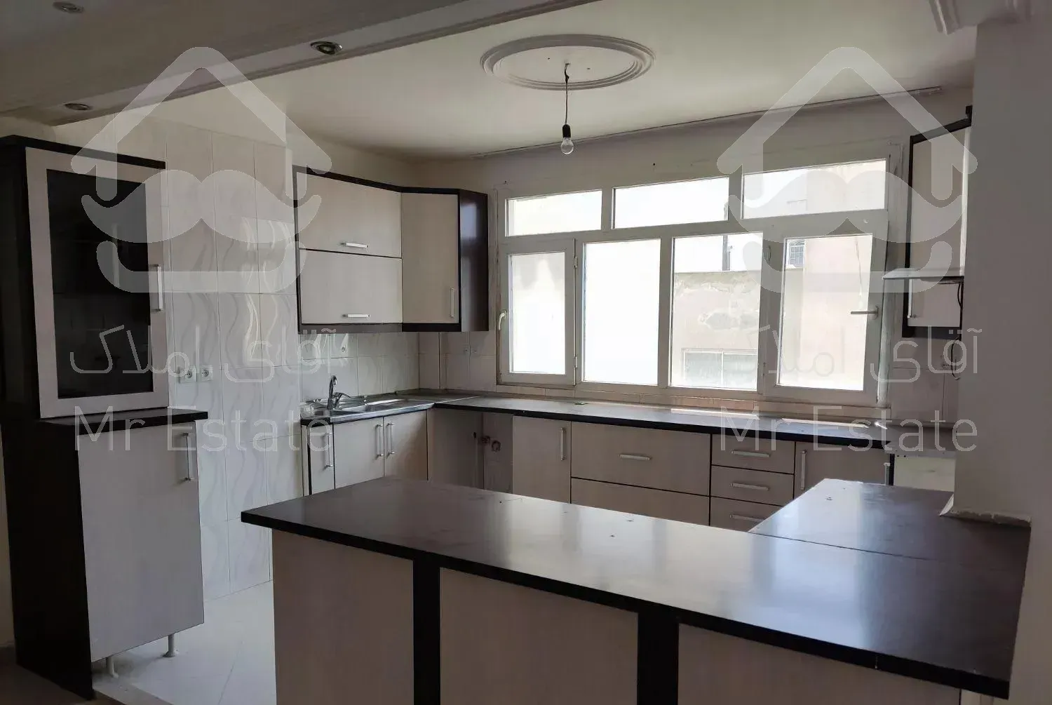 سعادت آباد ایثار شمال 120متر 3خواب