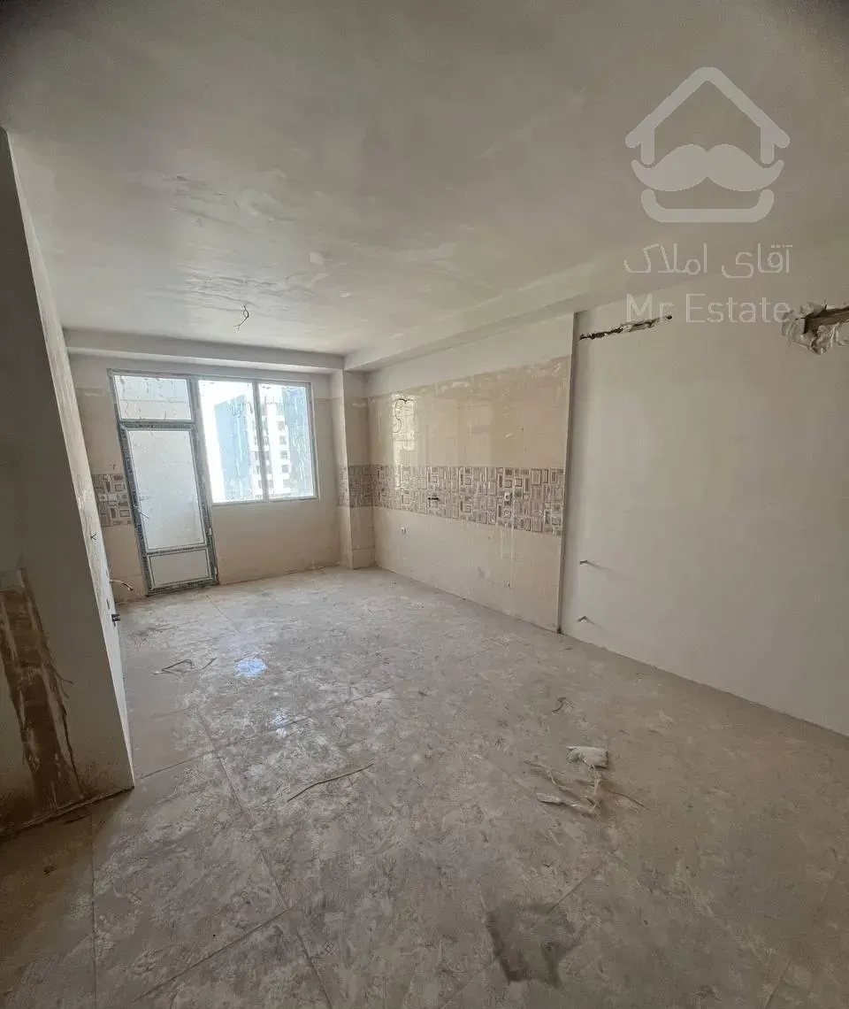 فروش ۹۰متر کلید نخورده/ ۲خواب/ فول امکانات