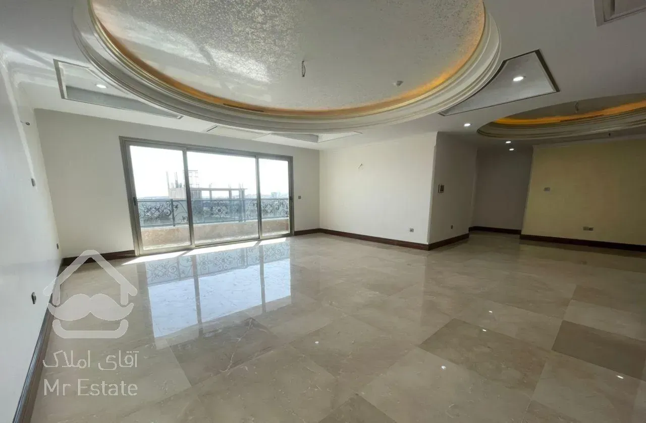 آپارتمان ۱۶۰ متر غرق در نور،ویو ابدی