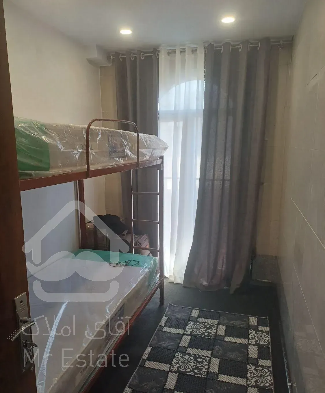 واگذاری خوابگاه دخترانه در قلب تهران