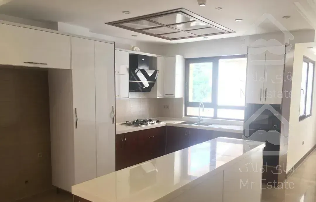 اجاره ۱۸۰ متر ۳ خوابه  / لوکیشن تاپ   اقدسیه