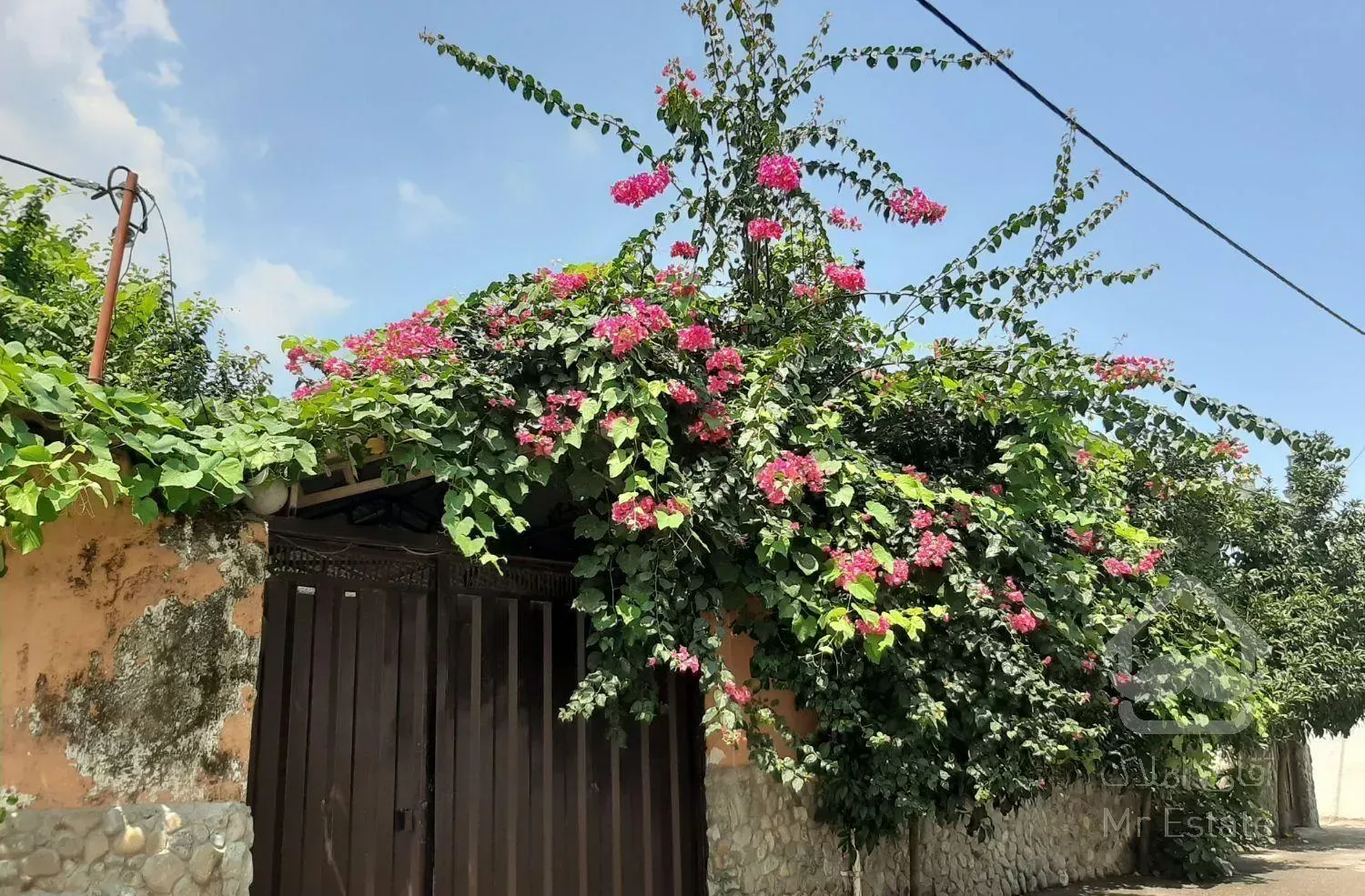 ویلایی نیمه ساز