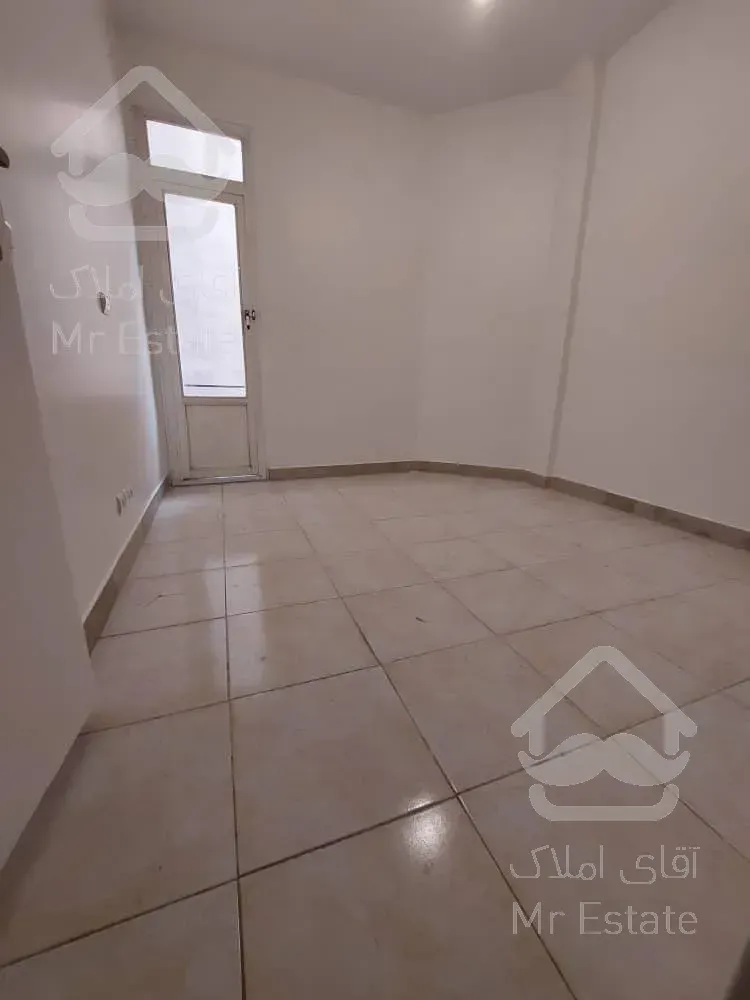 آپارتمان ۵۰ متری تک خواب امکانات عالی سال ساخت ۱۳۹۰