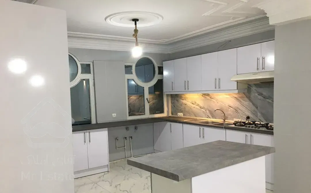 فروش آپارتمان ۹۷ متری ۲ خوابه طبقه ۳ در قنات‌کوثر