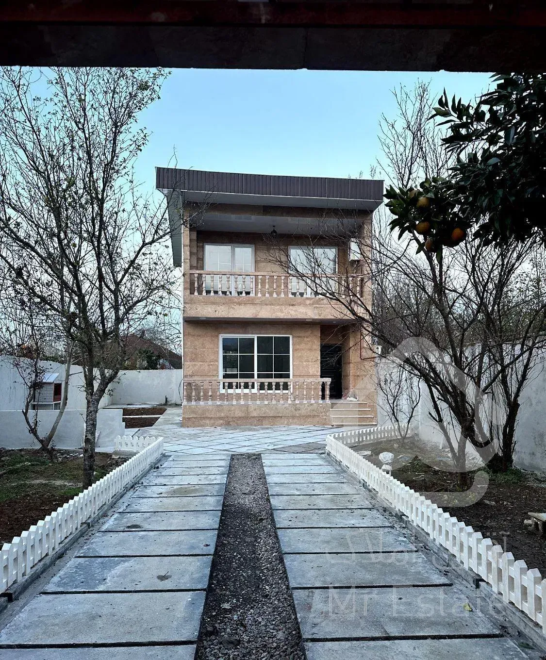 ویلا نوساز در گیلان ، لاهیجان