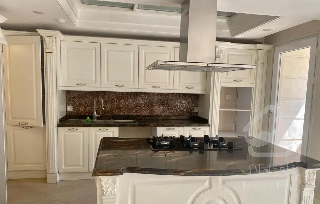 ولنجک/۱۵۰ متر/سه‌خواب/برج برند