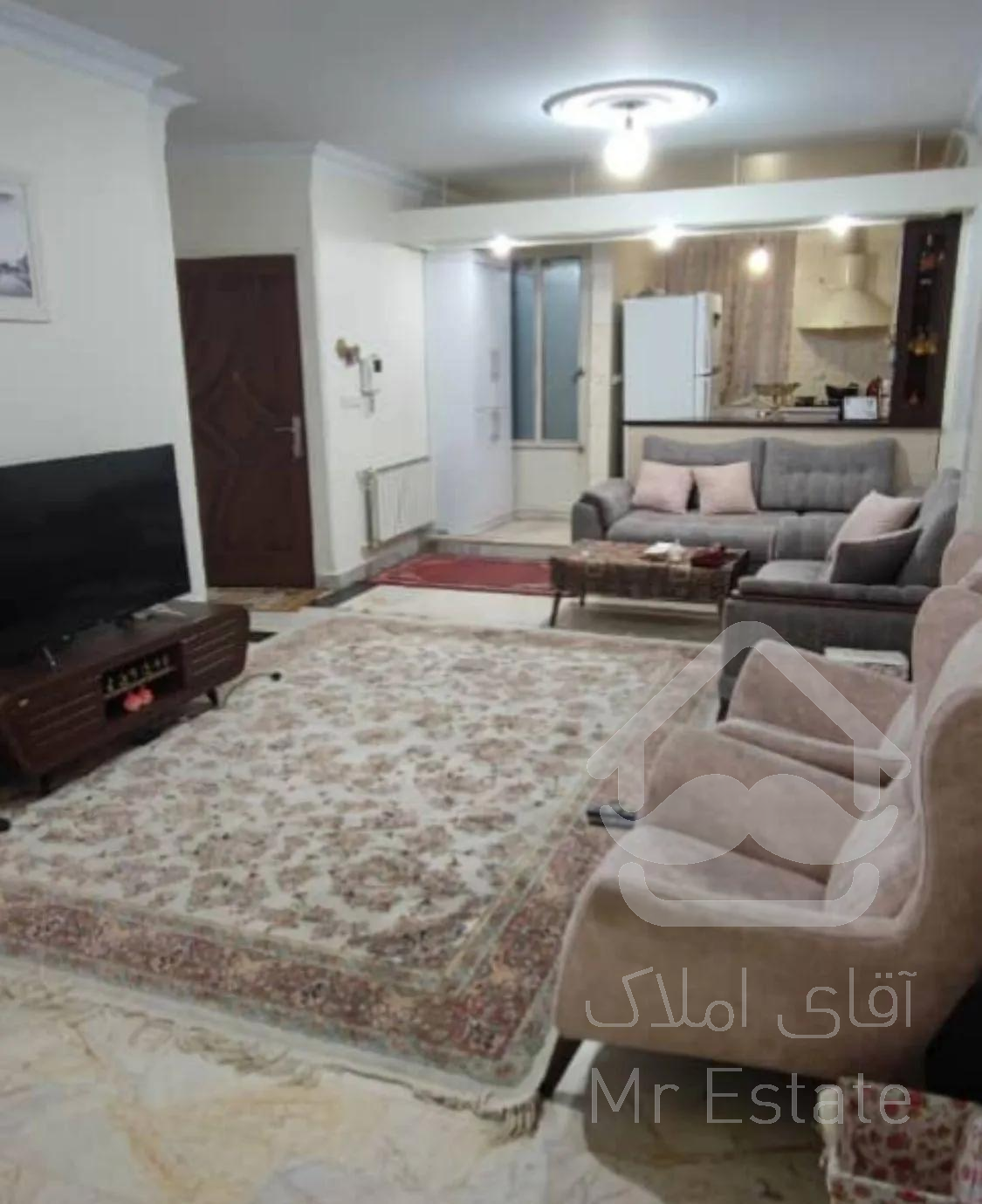 آپارتمان 75متری/ 2 خواب/ روبه آفتاب